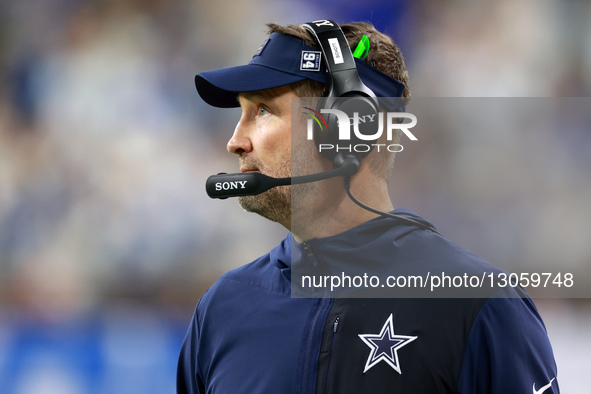 DETROIT,MICHIGAN-December4: Head coach Brian Schottenheimer of the Dallas Cowboys looks on during an NFL football game between the Dallas Co... by Amy Lemus/NurPhoto