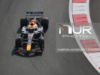 Lando Norris of United Kingdom driving the F1 race car No4, the McLaren MCL39 for the McLaren Formula One Team, on track during free practic... by Nicolas Economou/NurPhoto
