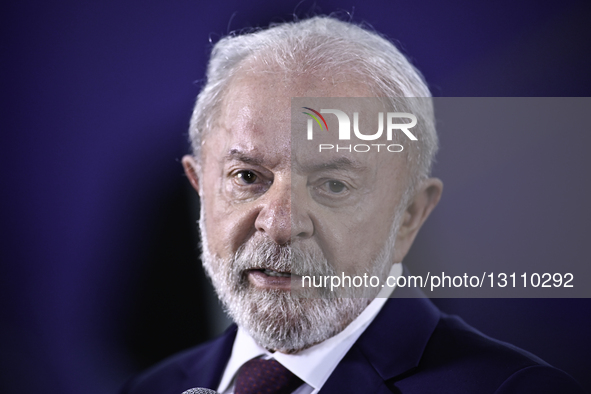 On December 18, 2025, in Brazil, President Lula da Silva inaugurates the model of the Sao Francisco River transposition project and uses vir... by Ton Molina/NurPhoto