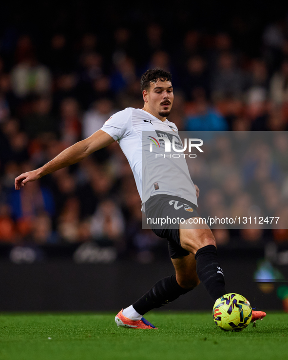 Filip Ugrinic of Valencia CF plays during the LaLiga EA Sports match between Valencia CF and RCD Mallorca at Mestalla stadium in Valencia, S... by David Aliaga/NurPhoto