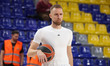 Dzanan Musa trains during the match between FC Barcelona and Dubai Basketball, correspondi...
