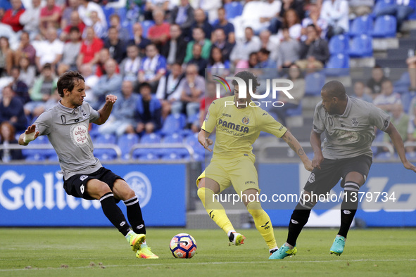 Alexandre Rodrigues "Pato" (C) in action during the Teresa Herrera Trophy match between Real Club Deportivo de La Coruña and Villareal CF at...