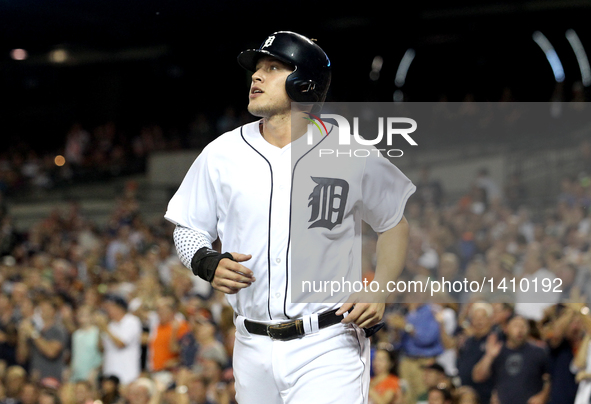 Detroit Tigers third baseman JaCoby Jones (40) scores a run in the sixth inning of a baseball game against the Chicago White Sox in Detroit,...