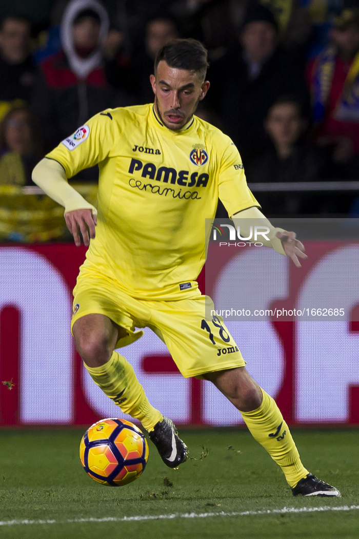Villarreal CF v Valencia CF - La Liga
