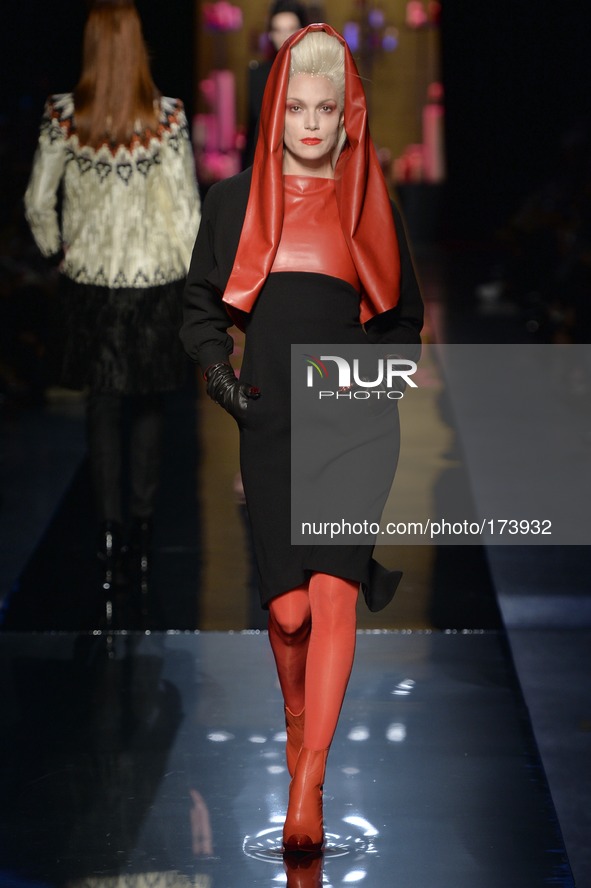 Jean Paul Gaultier  
Autumn Winter 2014
Paris Haute Couture