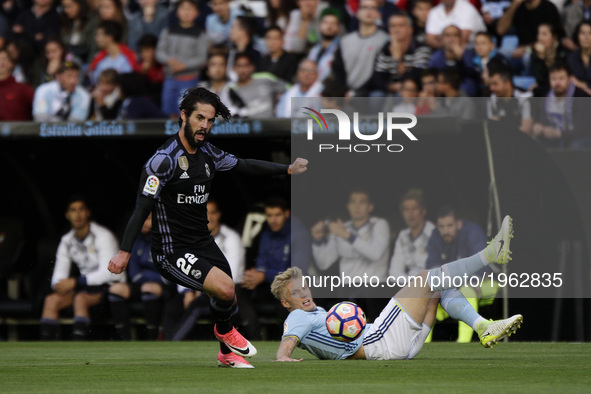  Francisco Roman "Isco" midfielder of Real Madrid (22) battles for the ball with Daniel Wass midfielder of Celta de Vigo (18) during the La...