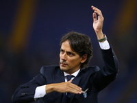 Serie A Lazio v Inter
Simone Inzaghi manager of Lazio greeeing the supporters at Olimpico Stadium in Rome, Italy on May 21, 2017.
 (