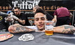 ITA: 10 Maggio 2013, Atene (Grecia) - Una tatuatore a lavoro durante il 7* Festival Intern...
