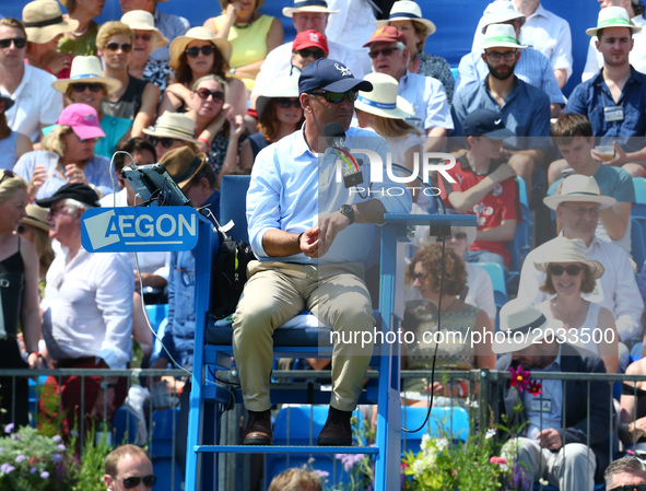 Umpire Fergus Murphy doing Thomas Kokkinakis  (AUS) agoinst mILOS Raonic (CAN)  during Round One match on the second day of the ATP Aegon Ch...