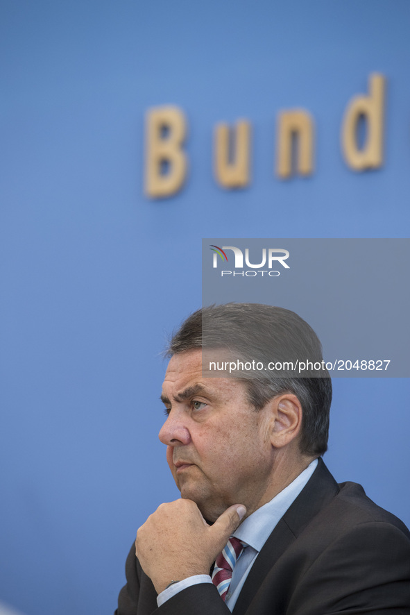 Foreign Minister Sigmar Gabriel attends a news conference to illustrate the work of the party during the last legislation at Bundespressekon...