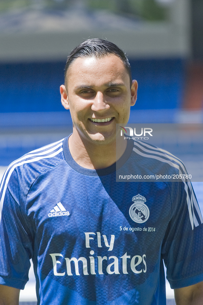 Costa Rican goalie Keylor Navas joins Real Madrid