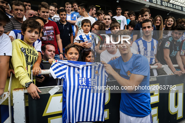 Presentation of Diego LLorente as a player of the Real Sociedad in the Anoeta Stadium at San Sebastian, on July 6, 2017. 