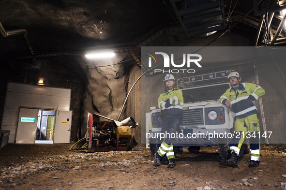 YIT's Oskar van der Weij (l.) ja Posiva's Jari Isokorpi (r.) in the spent nuclear fuel repository ONKALO in Olkiluoto, Eurajoki, Finland on...