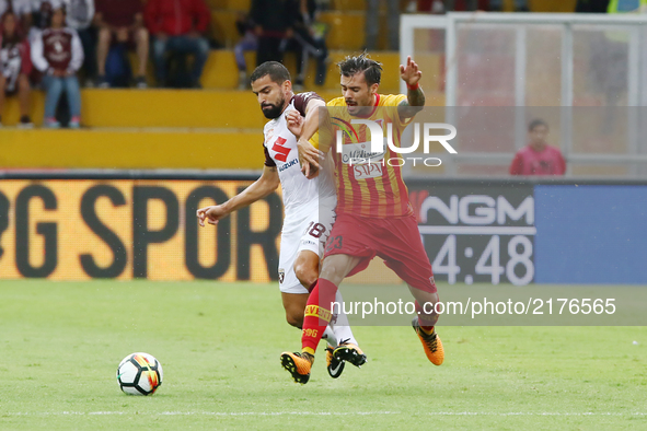 Lorenzo Venuti (R) of Benevento competes for the ball with Rincon Tomàs (L) of Turin FC during the Serie A match between Benevento Calcio an...
