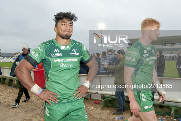 Bundee Aki and Darragh Leader of Connacht disappointed during the Guinness PRO14 Conference A match between Connacht Rugby and Cardiff Blues...