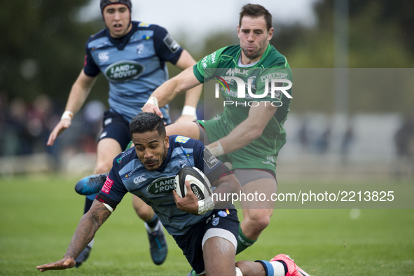 Rey Lee-Lo of Cardiff tackled by Craig Ronaldson of Connacht during the Guinness PRO14 Conference A match between Connacht Rugby and Cardiff...