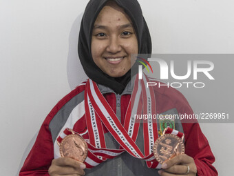  INDAH, an athlete from Banten,Table Tennis Player with bronze Medal in Indonesai Para Games, candidate for Asean Games Athlete from Indones...