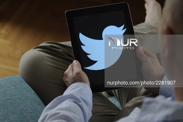 Apple iPad Details and Popular iOS app 