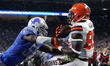 Detroit Lions outside linebacker Tahir Whitehead (59) breaks up a pass intended for Clevel...