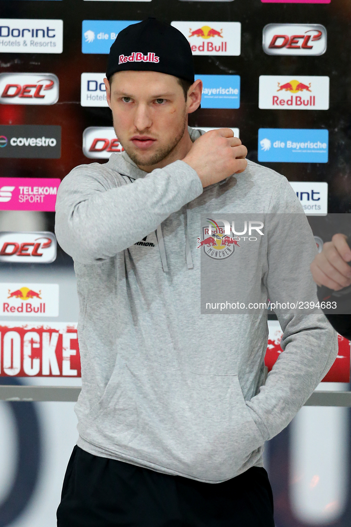 Red Bull Munich v ERC Ingolstadt - German Ice Hockey League