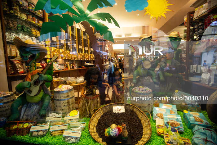  Street Market in Chiavari, Ligury 