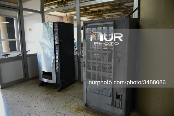 Vending machines in the entrance area at the campus of Psachna University of applied science on Euboea, Greece, on 28 November 2018. The onl...