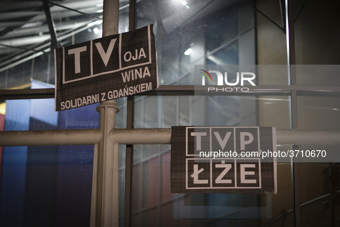  	Protestors Demand Resignation Of Polish State TV Chairman 