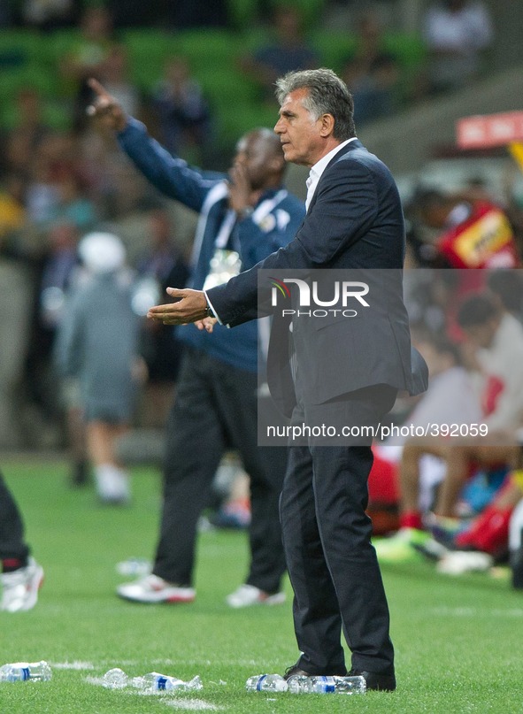 (150111) -- MELBOURNE, Jan. 11, 2015 () -- Head coach of Iran Carlos Queiroz gestures during a Group C match against Bahrain at the AFC Asia...