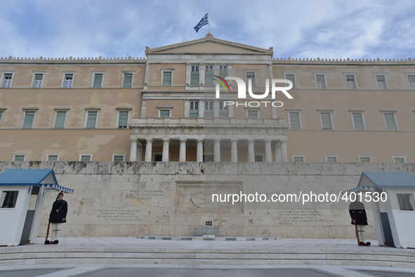 Presidential Guard in front of the tomb for the unknown soldier at the parliament greek on January 20, 2015 in Athens