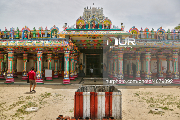 Madduvil Panriththalaichchi Amman Hindu Temple In Sri Lanka 