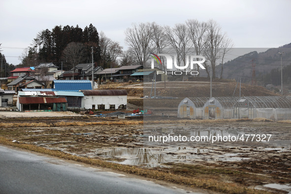 (150310) -- FUKUSHIMA, March 10, 2015 () -- Abandoned fields and houses are seen in the town of Iitate, Fukushima Prefecture, Japan, March 7...
