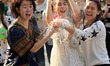 (150415) -- LAIBIN, April 15, 2015 () -- Students celebrate the Water-Sprinkling Festival...