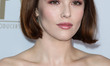 HOLLYWOOD, LOS ANGELES, CALIFORNIA, USA - JANUARY 18: Actress Zoey Deutch wearing an Oscar...
