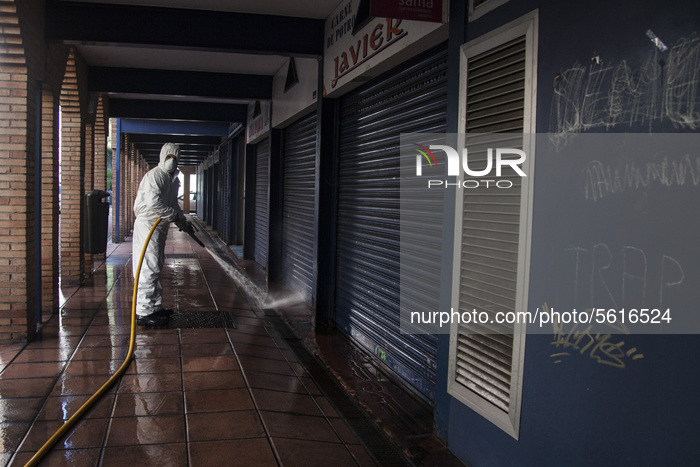 Volunteer Miners Disinfect The Towns Of The Mining Area