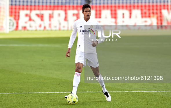 Raphaël Varane during the match between FC Barcelona and Real Madrid CF, corresponding to the week 7 of the Liga Santander, played at the Ca...