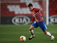 Alberto Soro of Granada runs with the ball during the UEFA Europa League Group E stage match between Granada CF and AC Omonoia at Estadio Nu...