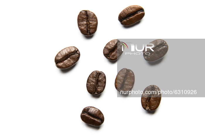 Roasted Organic Arabica Coffee Beans 