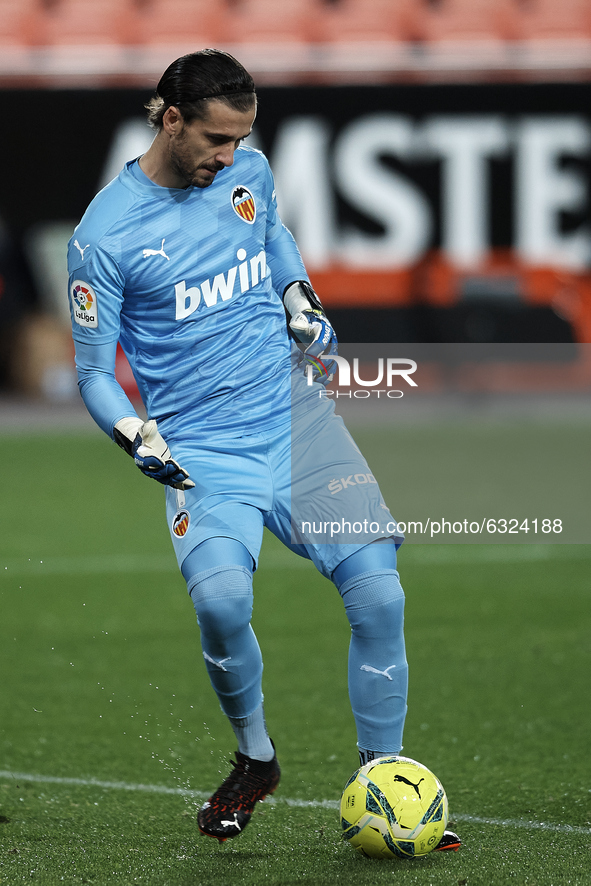 Jaume Domenech of Valencia does passed during the La Liga Santander match between Valencia CF and Cadiz CF at Estadio Mestalla on January 4,...