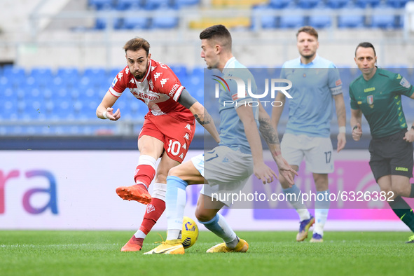 Gaetano Castrovilli of ACF Fiorentina during the Serie A match between SS Lazio and ACF Fiorentina at Stadio Olimpico, Rome, Italy on 6 Janu...
