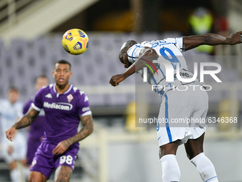 Romelu Lukaku of FC Internazionale scores second goal during the Coppa Italia match between ACF Fiorentina and FC Internazionale at Stadio A...