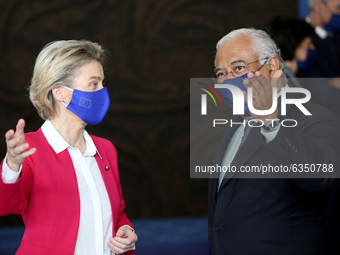Portuguese Prime Minister Antonio Costa (R ) chats with European Commission President Ursula Von Der Leyen during a visit of the European Co...