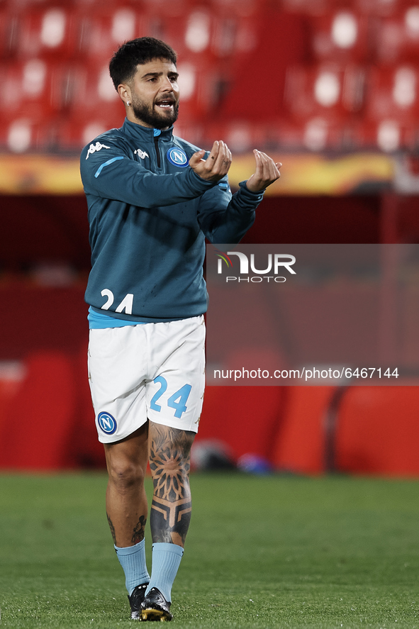 Lorenzo Insigne of Napoli during the warm-up before the UEFA Europa League Round of 32 match between Granada CF and SSC Napoli at Estadio Nu...