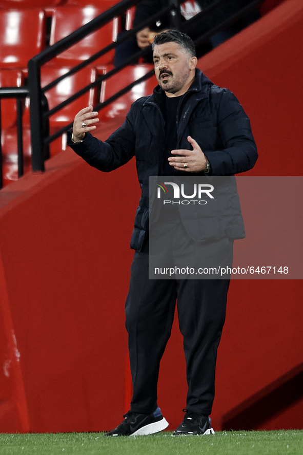 Gennaro Gattuso head coach of Napoli gives instructions during the UEFA Europa League Round of 32 match between Granada CF and SSC Napoli at...