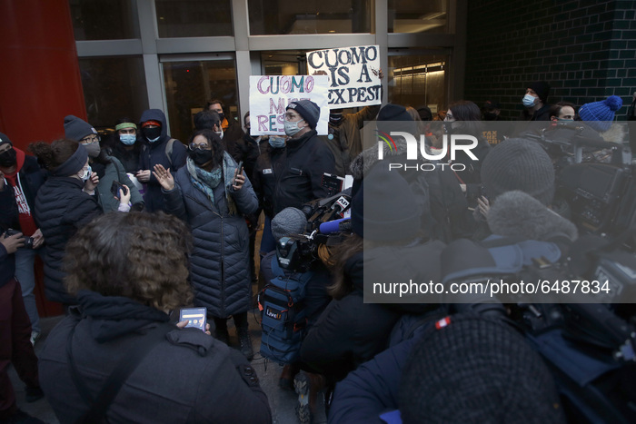 NY: Call For Governor Cuomo To Resign Amid Sex Harassment Allegations