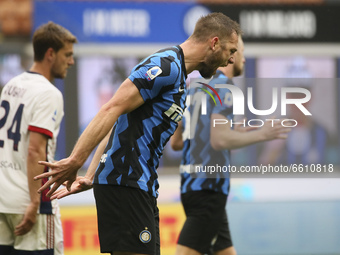 Stefan De Vrij of FC Internazionale reacts to a missed chance during the Serie A match between FC Internazionale  and Cagliari Calcio at Sta...