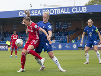 Klara Buhl (Bayern Munich) and Sophie Ingle (Chelsea FC) battle for the ball during the 2020-21 UEFA Women’s Champions League fixture betwee...