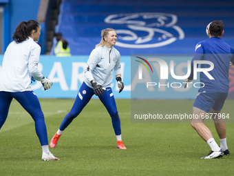 Chelsea FC warms up during the 2020-21 UEFA Women’s Champions League fixture between Chelsea FC and Bayern Munich at Kingsmeadow. (