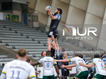    Greg Peterson of Newcastle Falcons takes line out ball during the Gallagher Premiership match between Newcastle Falcons and London Irish...