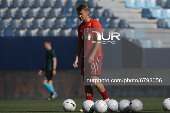 Martin Odegaard (Arsenal FC) of Norway during the warm-up before the international friendly match between Norway and Greece at Estadio La Ro...