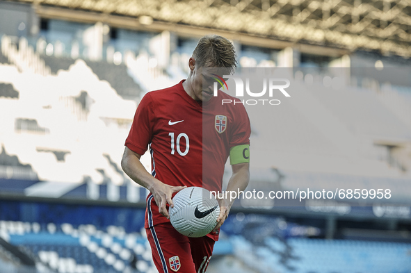 Martin Odegaard (Arsenal FC) of Norway with the ball during the international friendly match between Norway and Greece at Estadio La Rosaled...